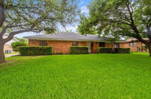 1309 Florentine Dr, Fort Worth, TX 76134-4414