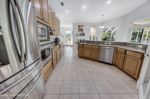 5275 Vacaro Ave, Cocoa, FL 32926-2164