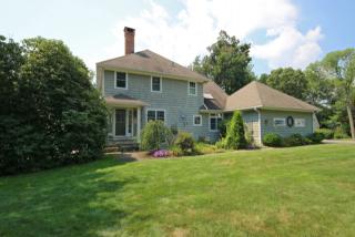 370 Toilsome Hill Rd, Fairfield, CT 06825-1625