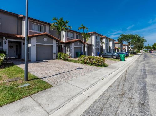 12681 28th Ct, Hollywood, FL 33027-4131