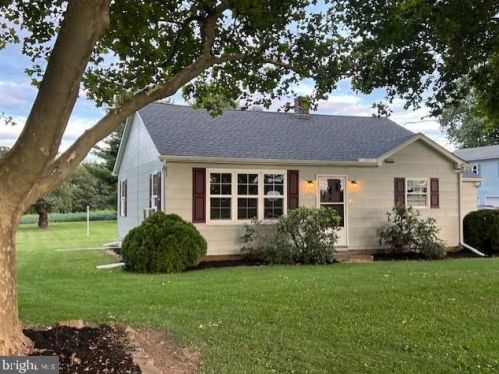2285 Old Harrisburg Rd, Gettysburg, PA 17325-8120