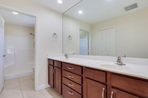 116 Camino Del Rio, Fort Pierce FL  34952-2375 exterior
