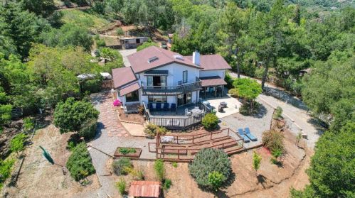 16250 Paradise Valley Ct, Morgan Hill, CA 95037-9591