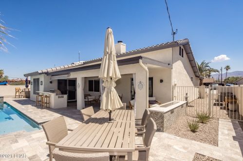 415 Snowbird Ln, Lake Havasu City AZ  86403-4952 exterior