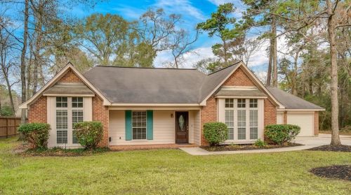 2460 Pebblebrook Cir, Conroe TX  77384-3676 exterior