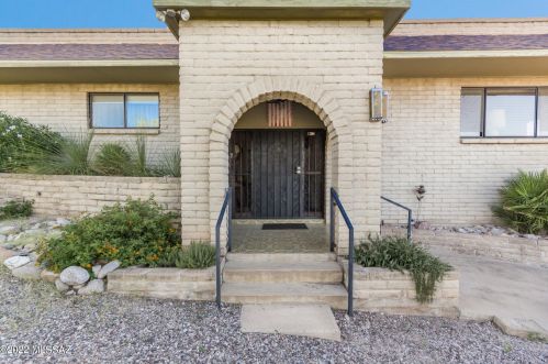 4720 Caida Pl, Tucson, AZ 85718-6728