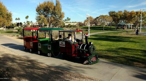 517 Marina Dr, Gilbert AZ 85233-6613 exterior