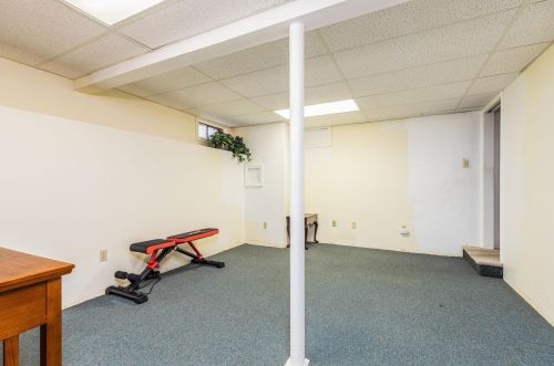16 Snell Rd, Lee NH  03861-6719 exterior