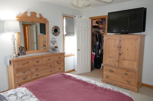 3104 Sugarberry Ln, New Castle PA  16105-1382 exterior