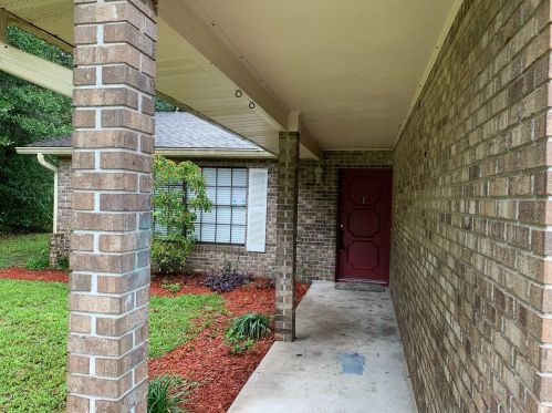 1754 Woodcrest Ln, Deland, FL 32720-2322