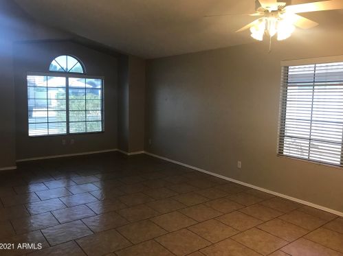 158 Gail Dr, Gilbert AZ  85233-8533 exterior