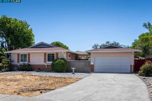 69 Fordham Ct, Concord, CA 94523-1523