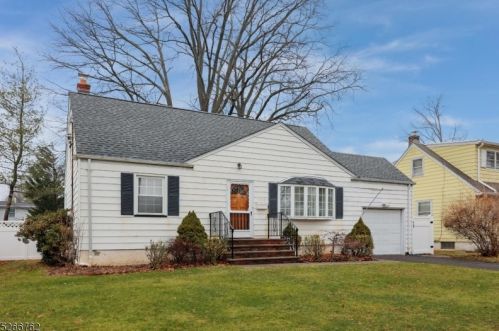 1159 Elm Ter, Rahway, NJ 07065-1837