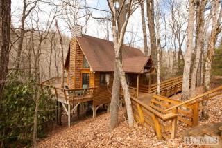 25 Laurel Ln, Highlands, NC 28741-7339