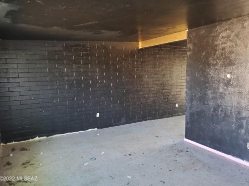 3646 32nd St, Tucson, AZ 85713-4204