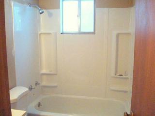 529 Pauline Ct, Cuyahoga Falls OH  44221-3335 exterior