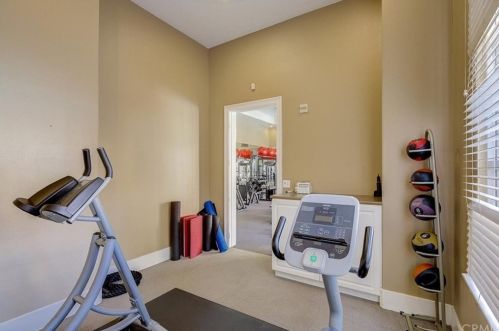 2403 Watermarke Pl, Irvine CA  92612-7690 exterior