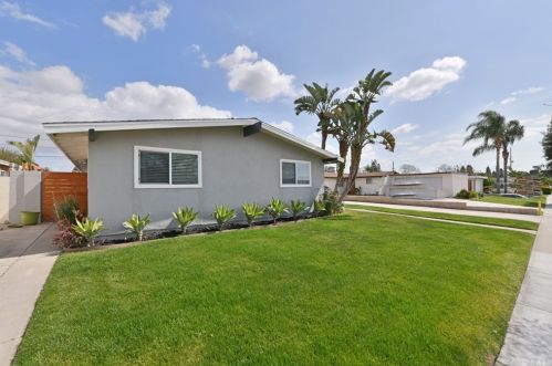 926 Agate St, Anaheim, CA 92804-4421