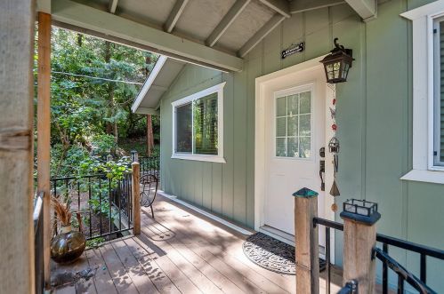 7006 Stacy Ln, Pacific House, CA 95726-9623