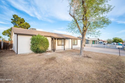 1823 72nd Ln, Phoenix, AZ 85035-4505