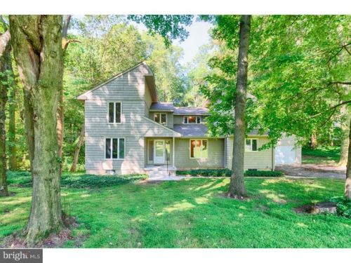 108 Reynard Dr, Landenberg, PA 19350-1146