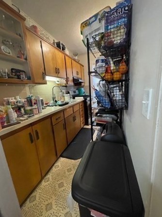 18 Franklin St, New Bedford MA  02740-6815 exterior