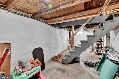 435 Boxwood Rd, Red Lion PA  17356-8347 exterior