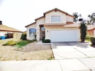 8907 Highland Ave, Phoenix, AZ 85037-1169