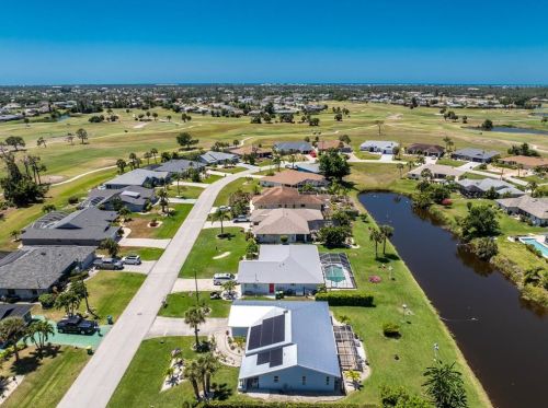 33 Bunker Cir, Placida FL  33947-2109 exterior