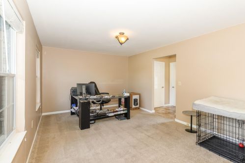 7564 Thunder Ridge Dr, Florence KY  41042-8268 exterior