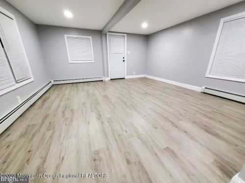 111 Main St, Plumsted Township NJ  08533-1311 exterior
