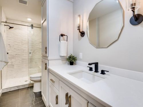 3917 Washburn Ave, Minneapolis MN 55410-1130 exterior