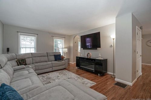 57 2 Hl Rd, Northville CT  06776-3021 exterior