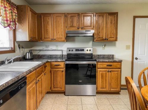 61 Franklin Cir, Chillicothe OH  45601-8544 exterior