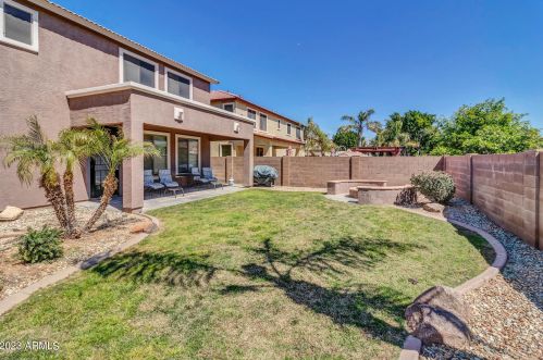 14221 Poinsettia Dr, Sun City AZ  85379-4910 exterior