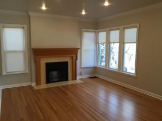 1326 Shannon St, Salt Lake City, UT 84105-2718
