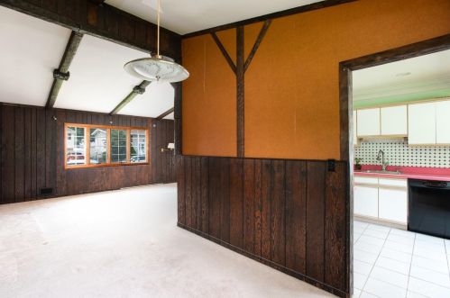 50 Piedmont Dr, Old Bridge NJ  08857-2216 exterior