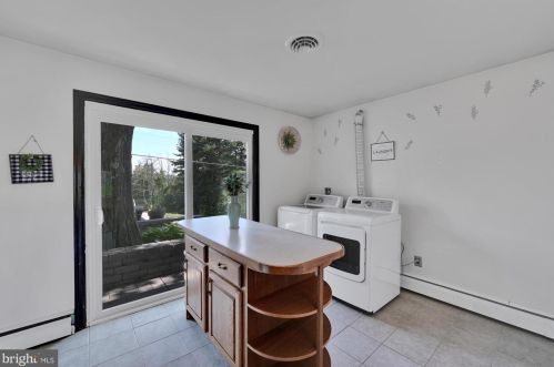 1130 Schuylkill Mountain Rd, Schuylkill Haven PA  17972-9139 exterior