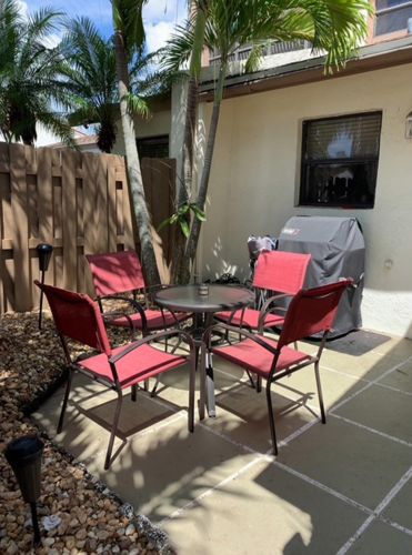 1917 Monks Ct, West Palm Beach, FL 33415-9150