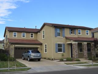 2783 Shoemaker Ct, Woodland, CA 95776-5318
