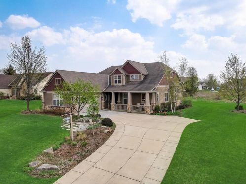 2421 Brookside Dr, Jackson, WI 53037-8975