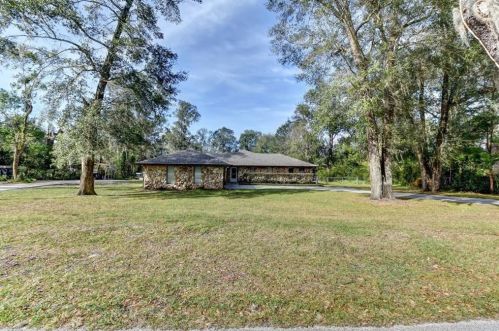 820 Boundary Ave, Deland FL 32720-3130 exterior