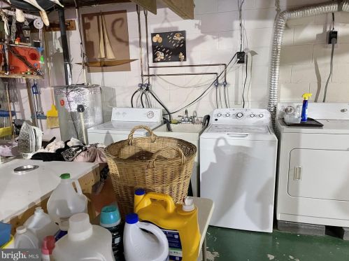 248 Hill Top Ct, Richmond National Battlefiel VA  22835-7135 exterior