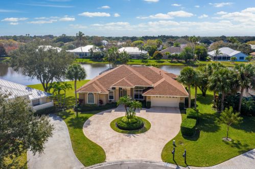 1818 Autumnwood Way, Palm City, FL 34990-7748