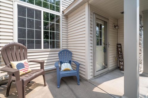 6431 Lakota Trl, Lino Lakes, MN 55014-7006