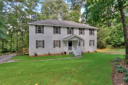 181 Sweetwater Creek Dr, North Augusta, SC 29860-8400