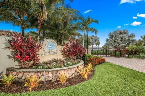 10395 Longshore Rd, Placida, FL 33946-2155