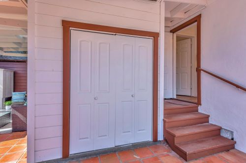 1244 106th Ave, Oakland CA  94603-3814 exterior