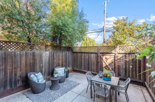 574 Hacienda Ave, Campbell CA 95008-6322 exterior