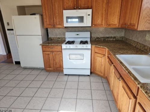 314 Nesbit Ter, Irvington NJ  07111-1711 exterior